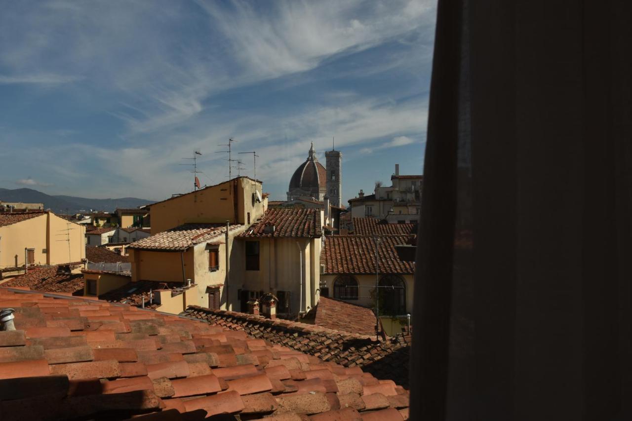 Hr Bedrooms In Firenze Bagian luar foto